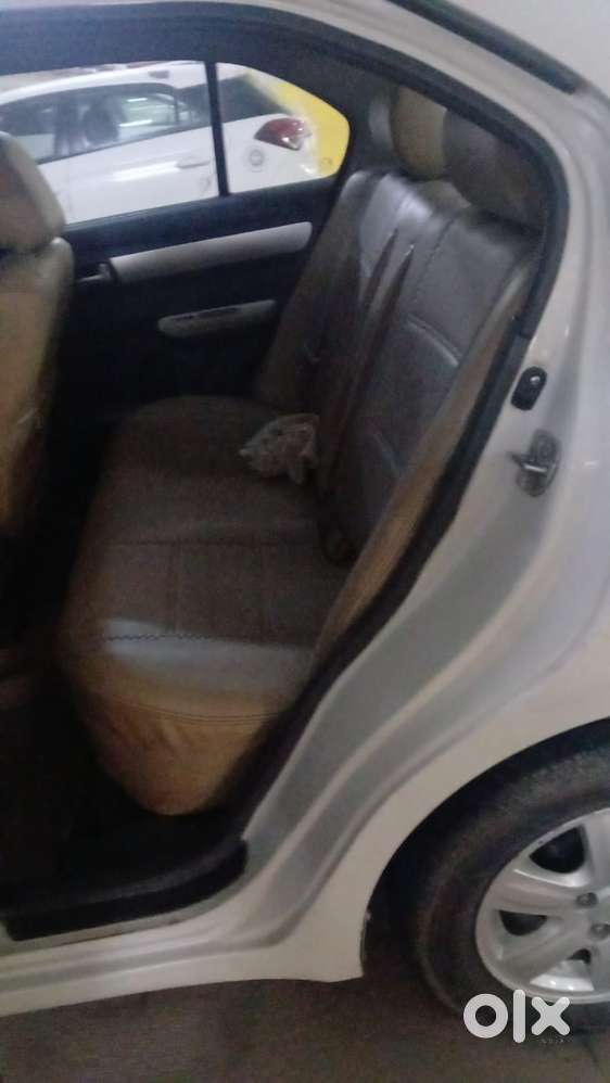 Maruti Suzuki Dzire 2012 Petrol