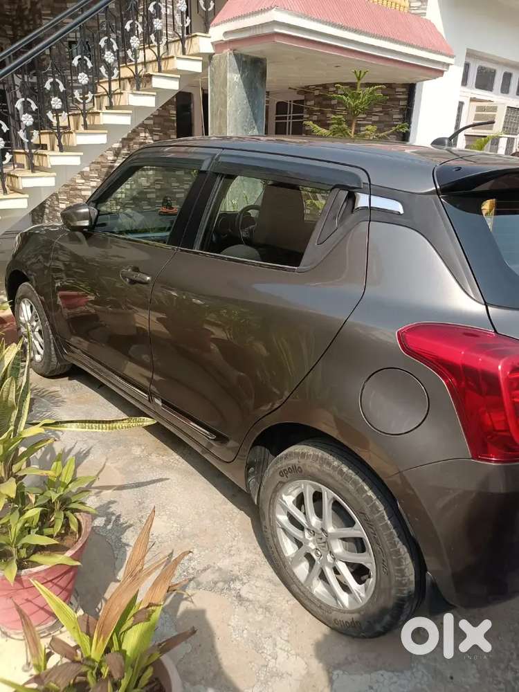 Maruti Suzuki Swift 2021 Automatic Zxi