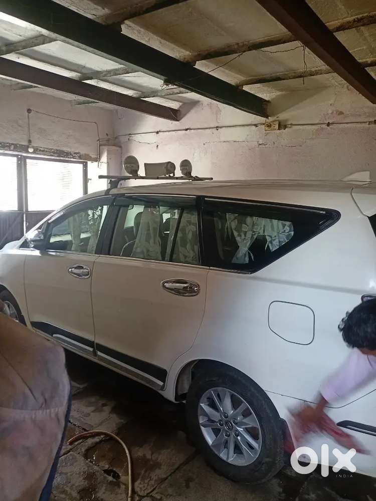 Toyota Innova Crysta 2019 Diesel Well Maintained