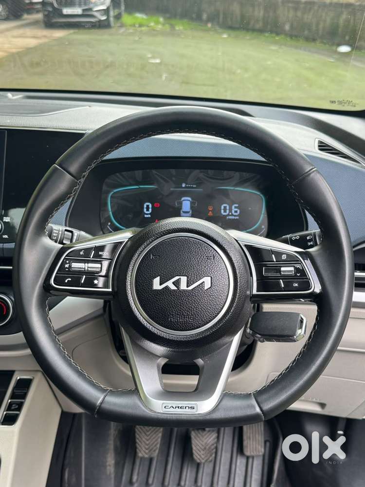 Kia Carens G1.5 6mt Gravity, 2025, Petrol