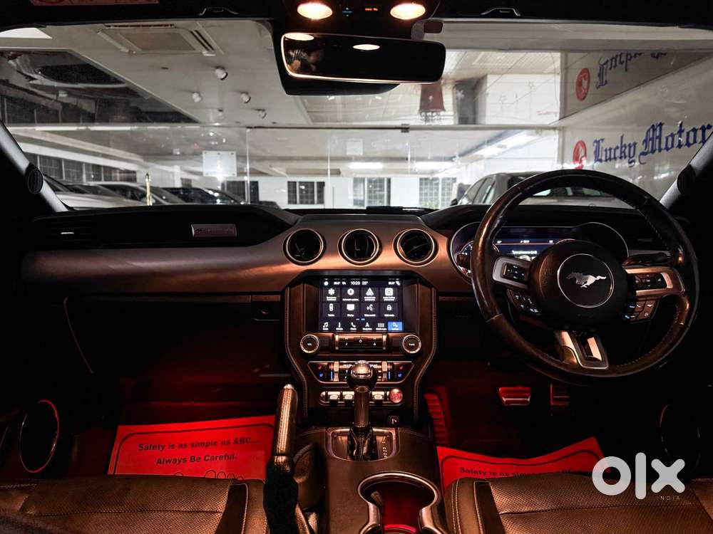 Ford Mustang V8, 2020, Petrol