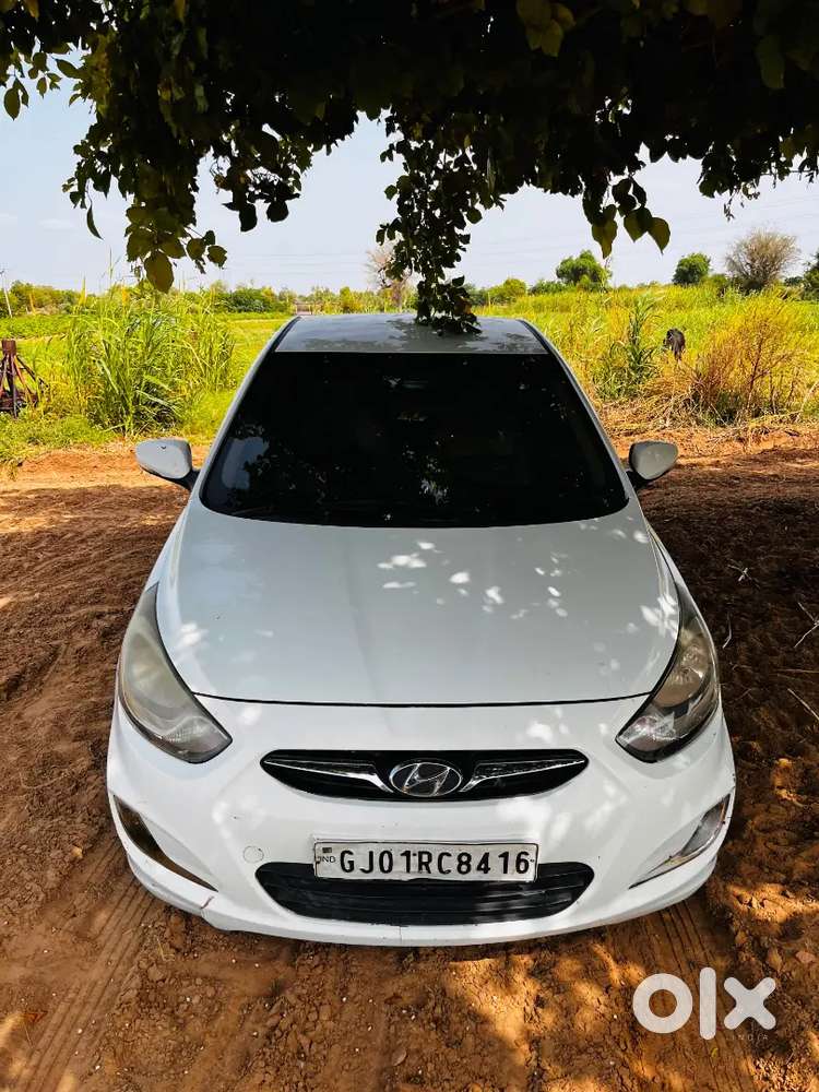 Hyundai Verna Fluidic 2013 Diesel Manual