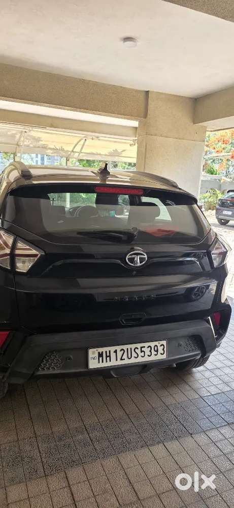 Tata Nexon 1.2 2022 Xza + Hs Dark Edition