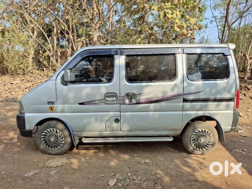 Maruti Suzuki Eeco 5 2013