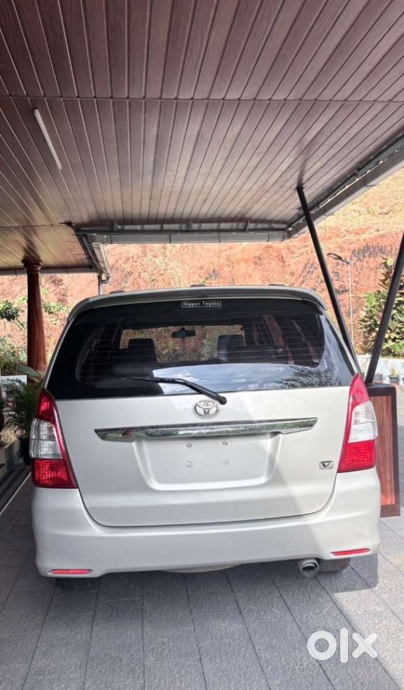 Toyota Innova 2.0 V, 2012, Diesel