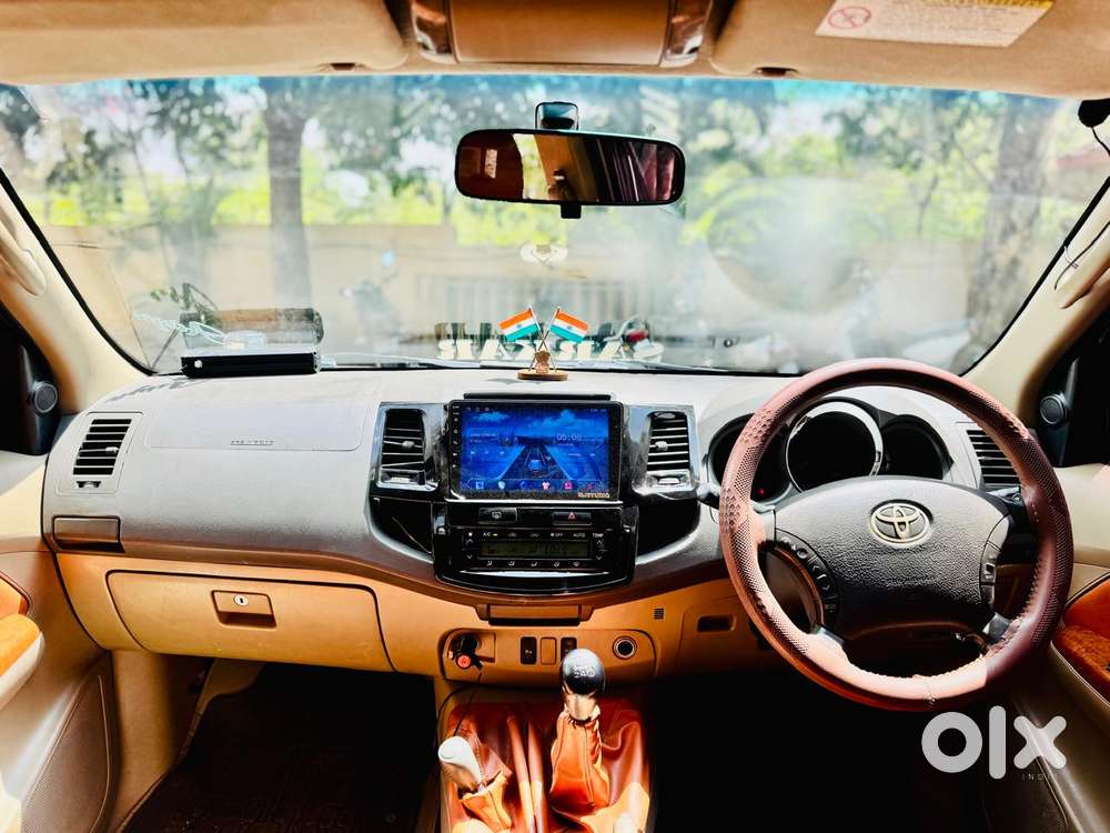 Toyota Fortuner 3.0 4x2 Automatic, 2010, Diesel