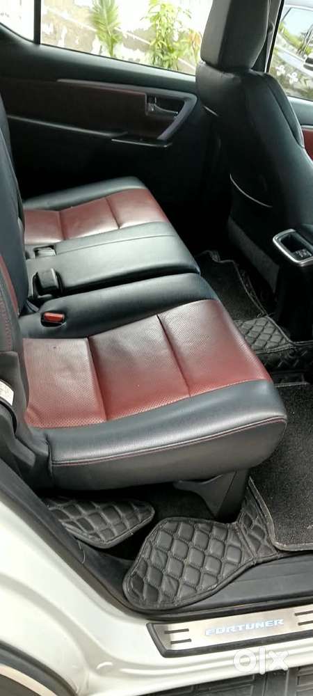 Toyota Fortuner Legender 4x2 At 2.8, 2024, Diesel