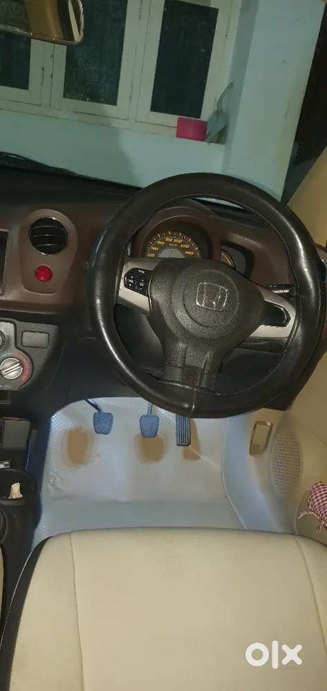 Honda Amaze Super Mileage Diesel Car 2013 End Model Smt I-dtec