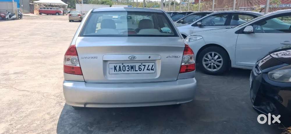 Hyundai Accent 1.5 Executive 2010 Model