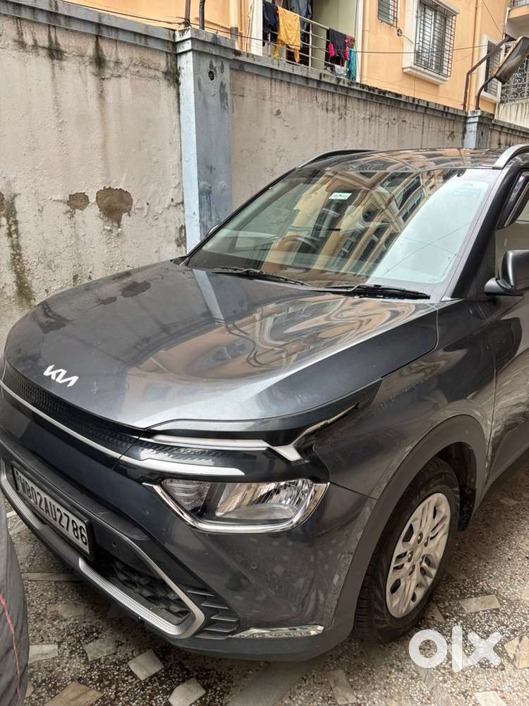 Kia Carens Petrol 2023