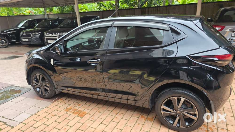 Tata Altroz Petrol Manual 2021