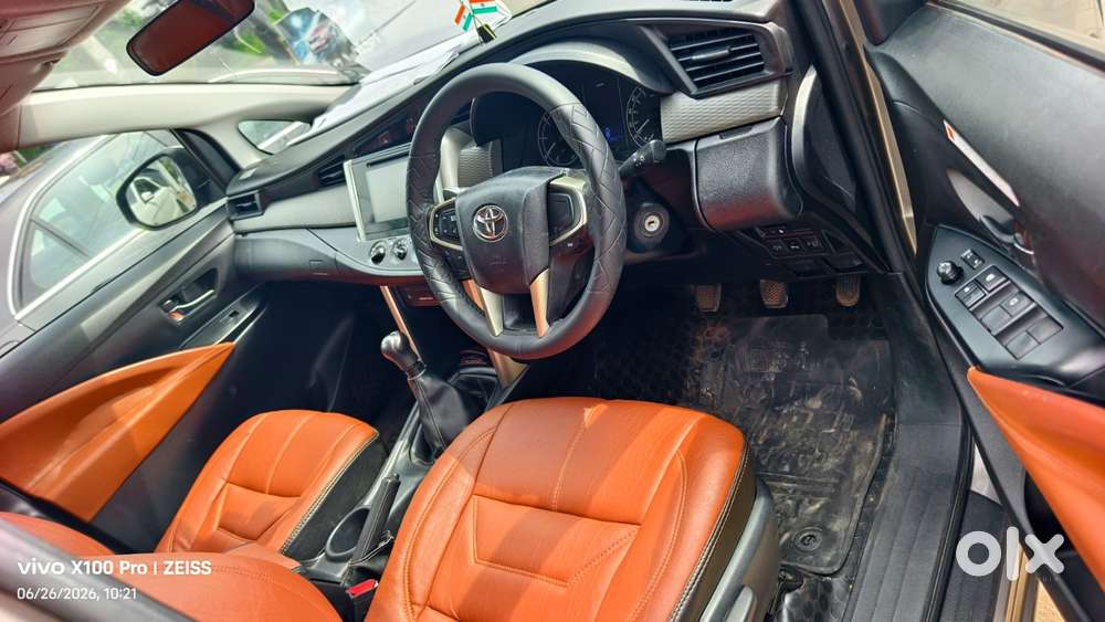 Toyota Innova Crysta 2.4 G Plus Mt 8 Str, 2020, Diesel
