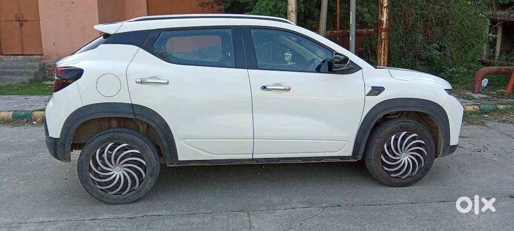 Renault Kiger Rxe, 2022, Petrol