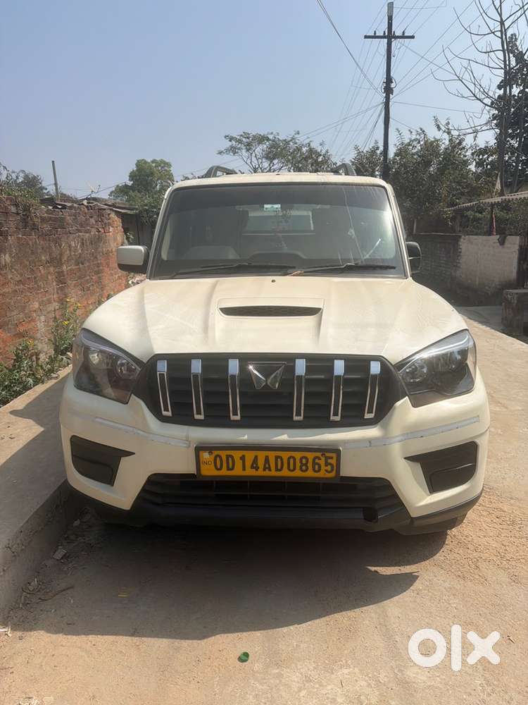 Mahindra Scorpio Classic 2023 Diesel 65000 Km Driven