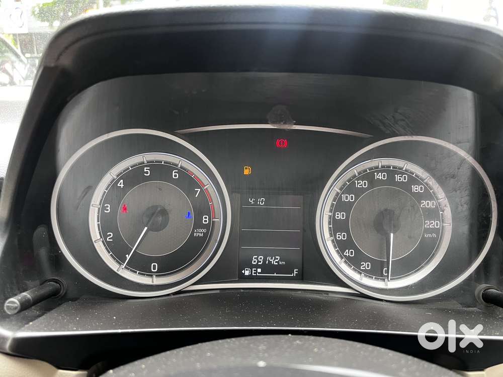Maruti Suzuki Swift Dzire 1.3 Vxi, 2022, Petrol