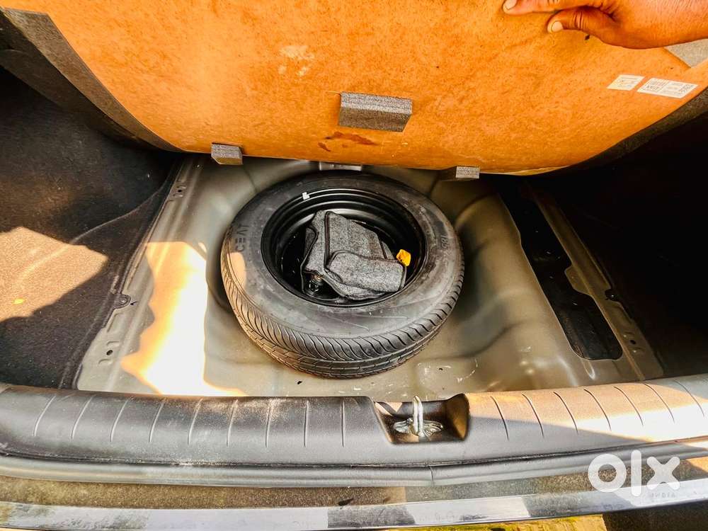 Hyundai Verna 1.5 Sx Petrol Mt, 2023, Petrol