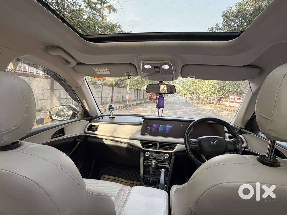 Mahindra Xuv700 2.2 Ax 5 Diesel Mt 7 Str, 2023, Diesel