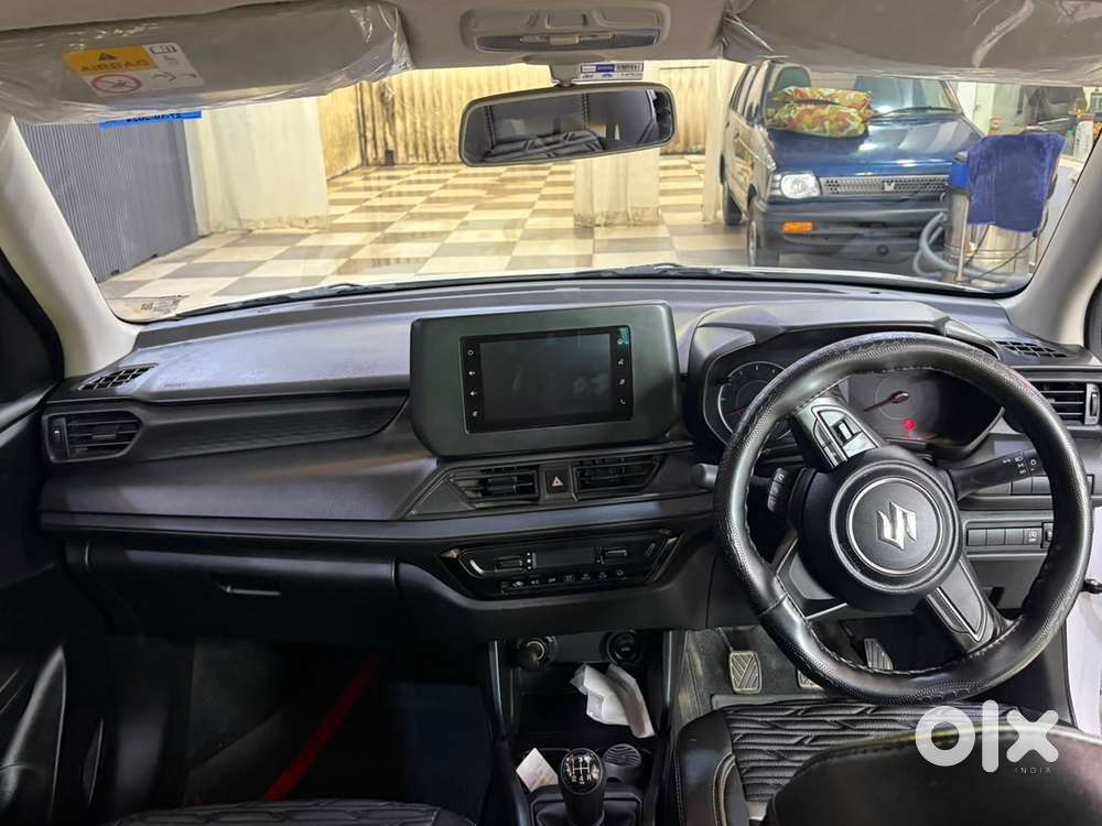 Maruti Swift 2024 Petrol