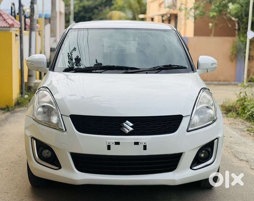 Maruti Suzuki Swift Vxi + Manual, 2015, Petrol