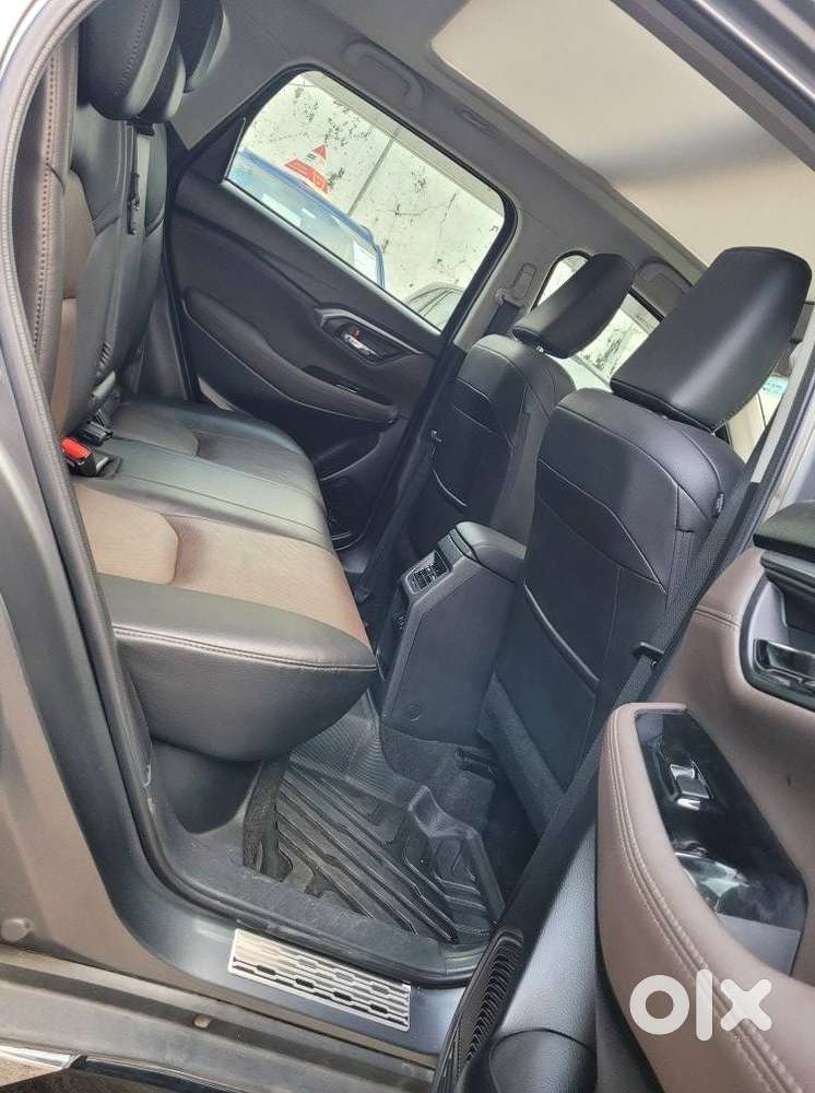 Toyota Urban Cruiser Hyryder 1.5 V Hybrid, 2024, Petrol