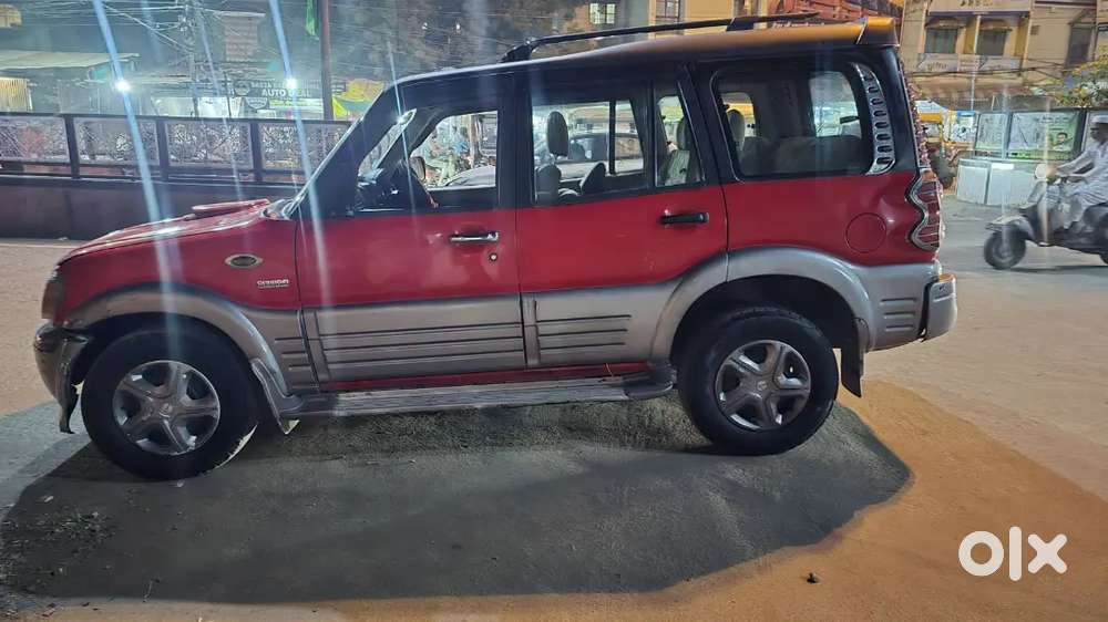 Scorpio Saf Sudhri Gadi Hai Lena Hai Chalana Hai Bas