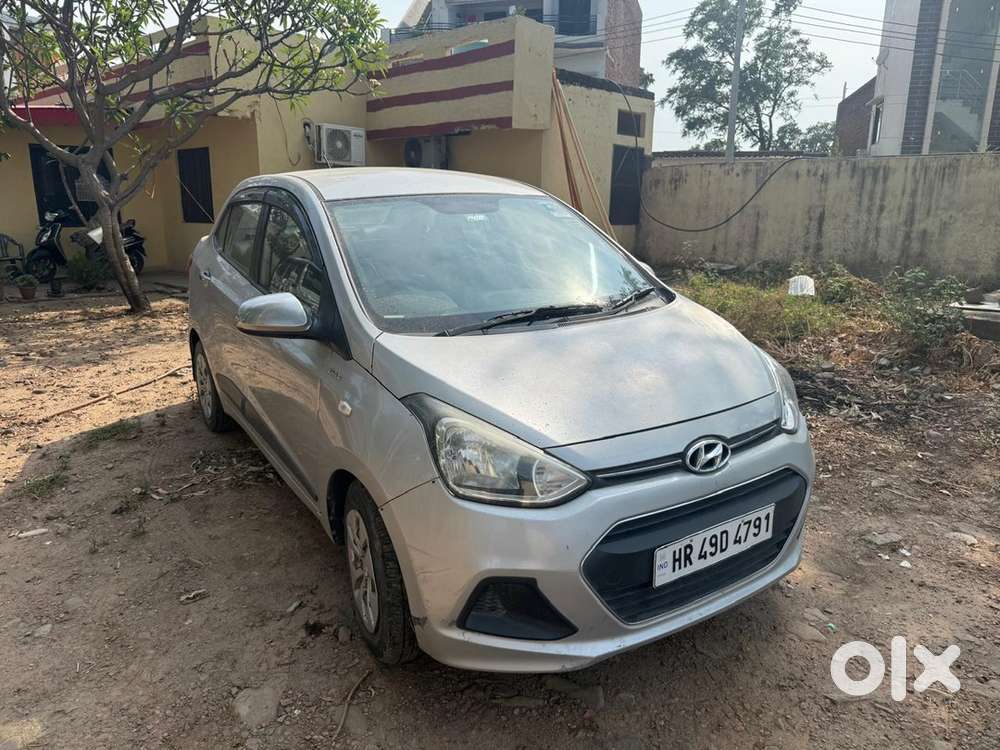 Hyundai Xcent 2015 Diesel Well Maintained