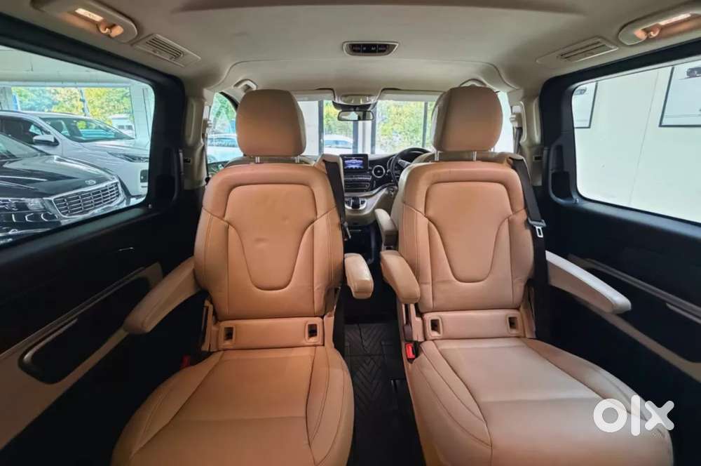Mercedes-benz V-class 2.1 220 Expression Diesel At, 2019, Diesel