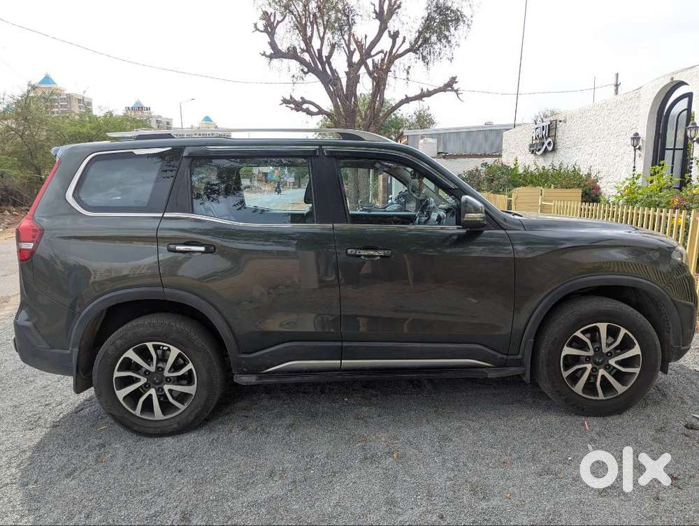 Scorpio N Z8l Petrol At 2022  Bh  36k Km  Top Model