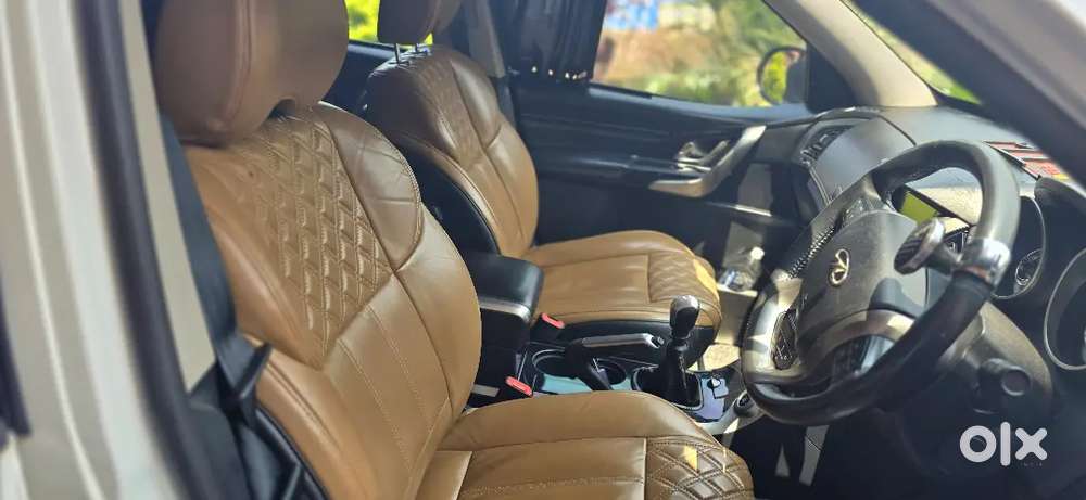 Mahindra Xuv500 2020