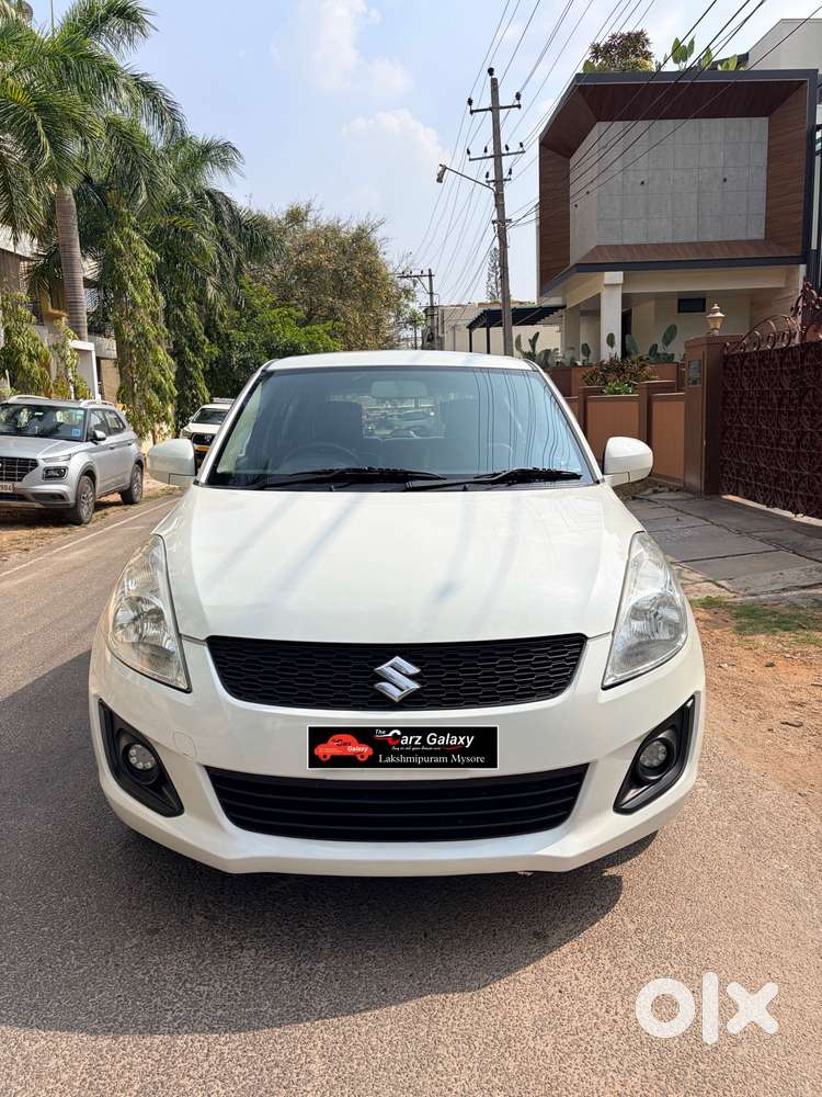 Maruti Suzuki Swift Lxi Option, 2017, Petrol