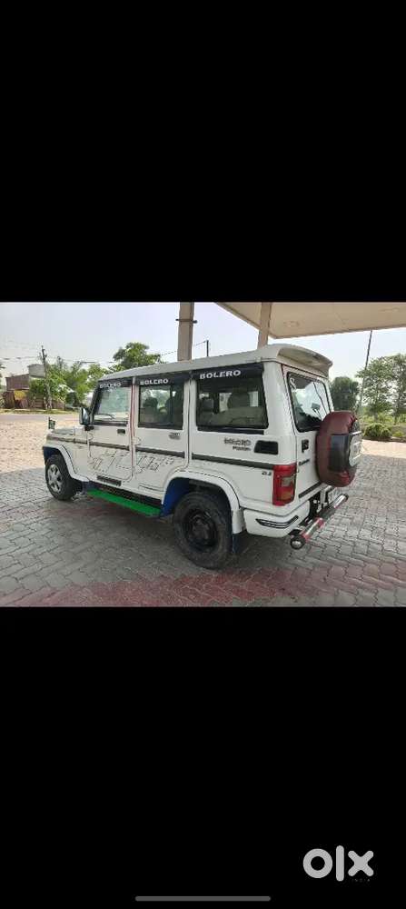 Mahindra Bolero Neo Plus 2017