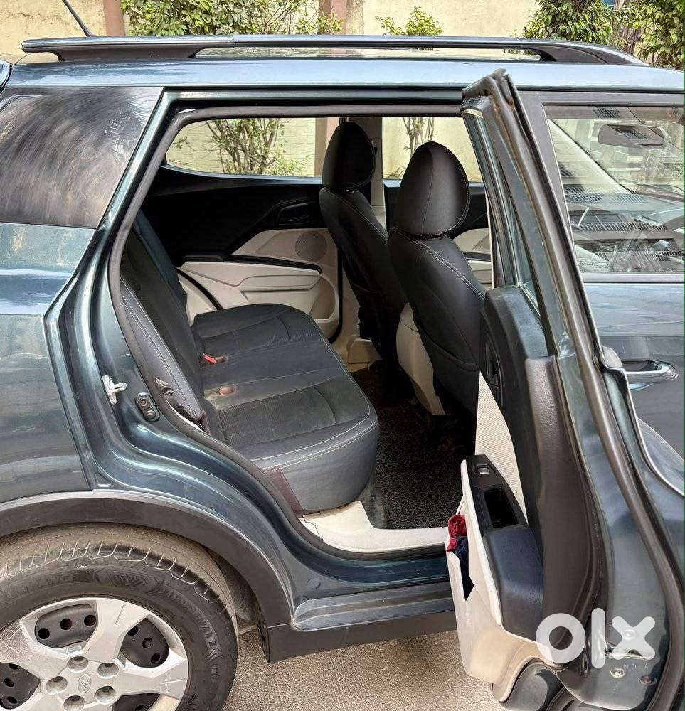 Mahindra Xuv300 W6 Diesel, 2021, Diesel