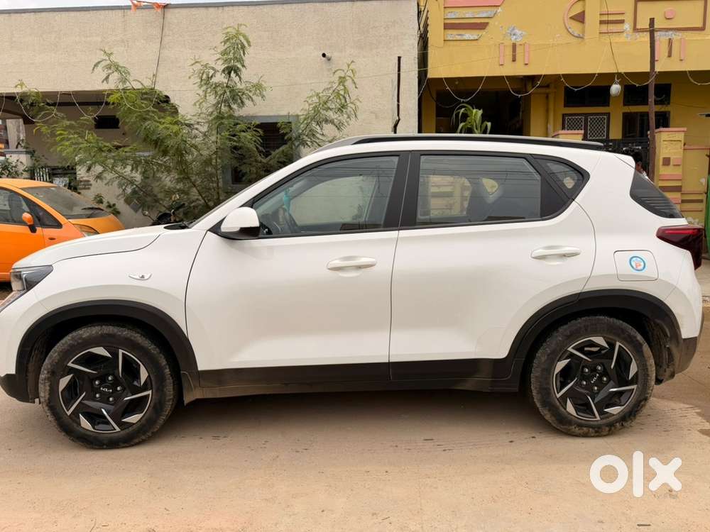 Kia Sonet Petrol 2024