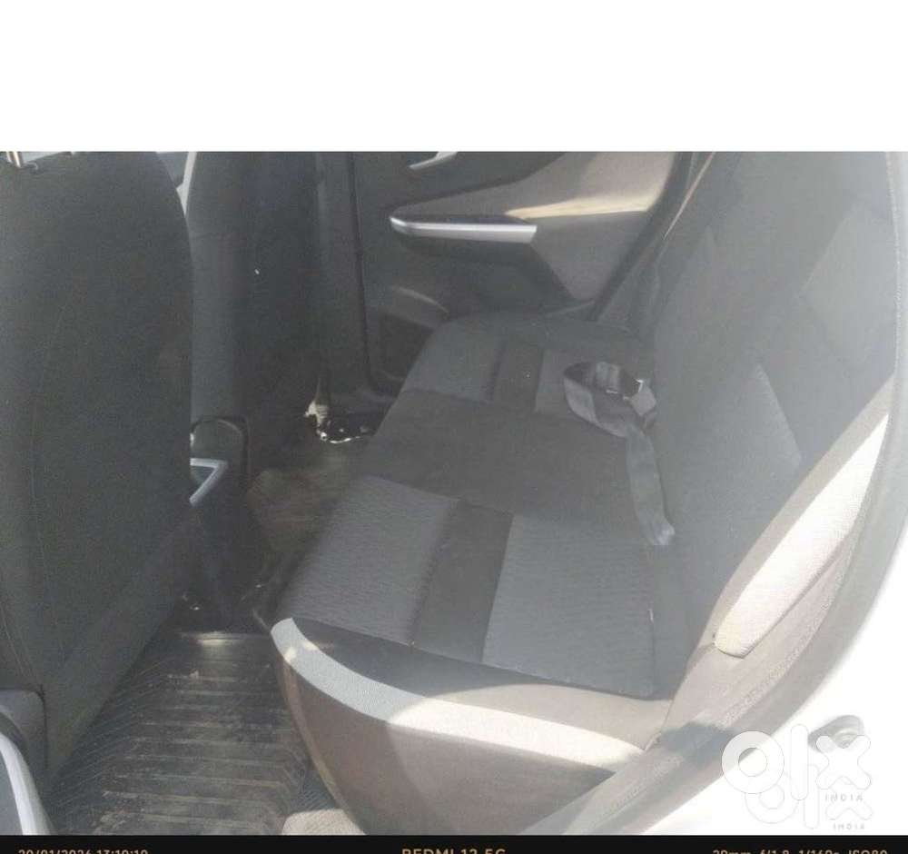 Nissan Magnite, 2022, Petrol