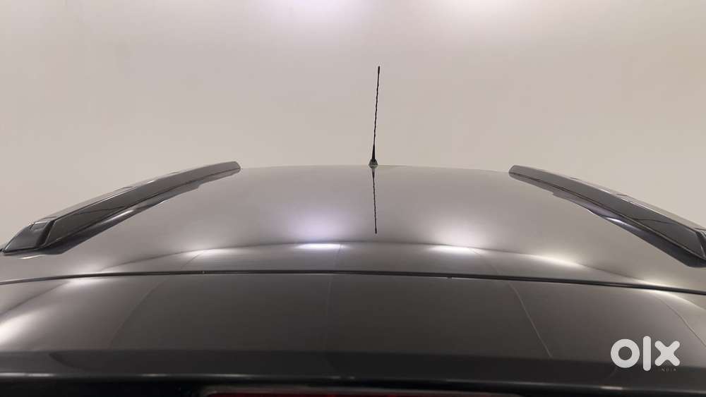 Tata Punch 1.2 Revotron Creative Dual Tone, 2022, Petrol