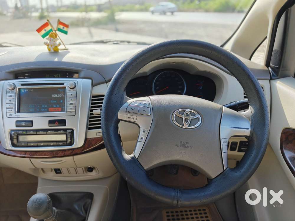 Toyota Innova 2012-2013 2.5 E Diesel Ps 8-seater, 2013, Diesel