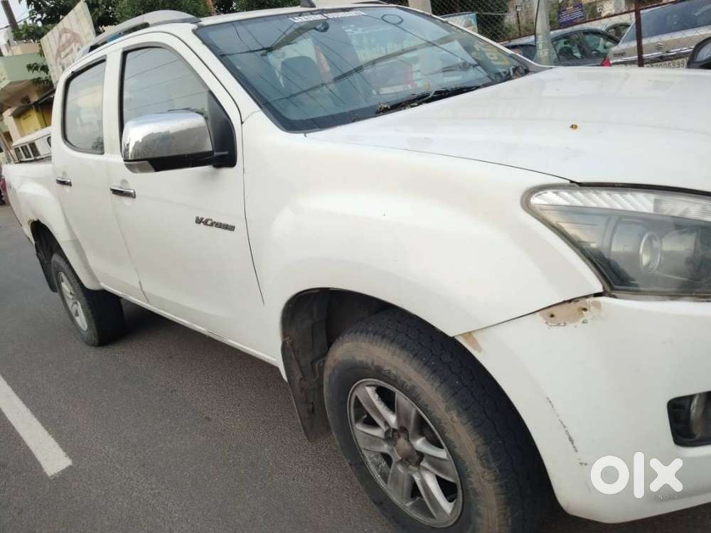 Isuzu V-cross Z 4x4 Mt, 2017, Diesel