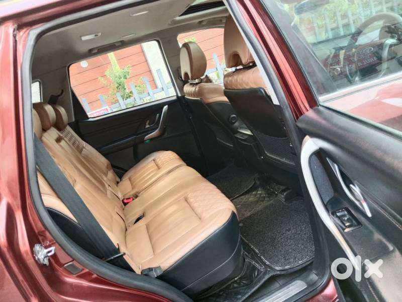 Mahindra Xuv500 W11 Option, 2020, Diesel