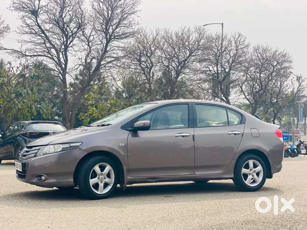 Honda City 2014-2015 I Dtec V, 2011, Petrol