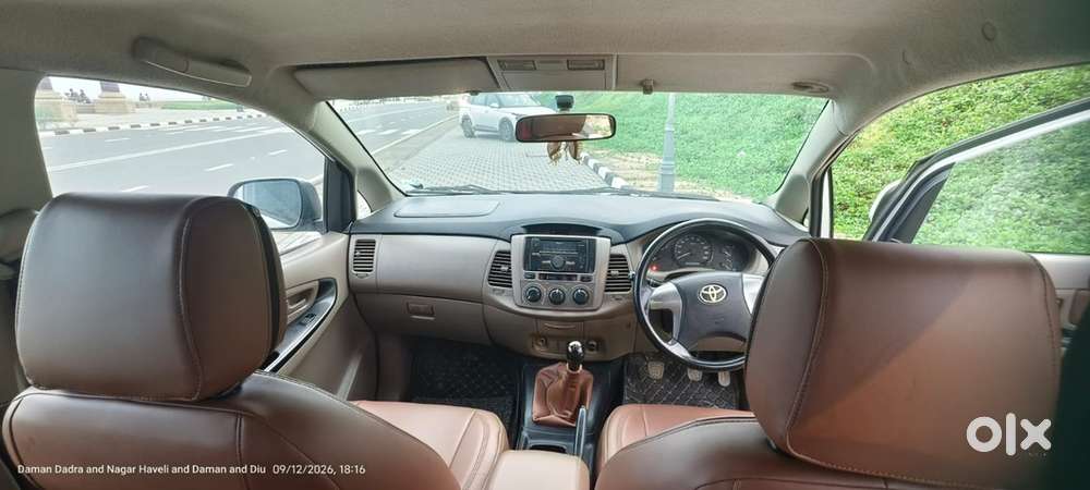 Toyota Innova Diesel 128000 Km Driven