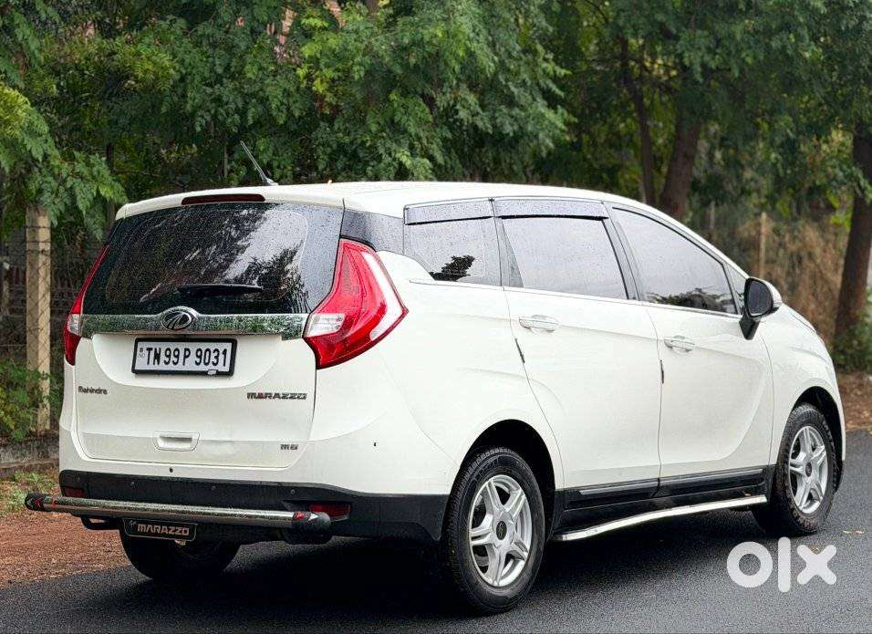 Mahindra Marazzo, 2019, Diesel