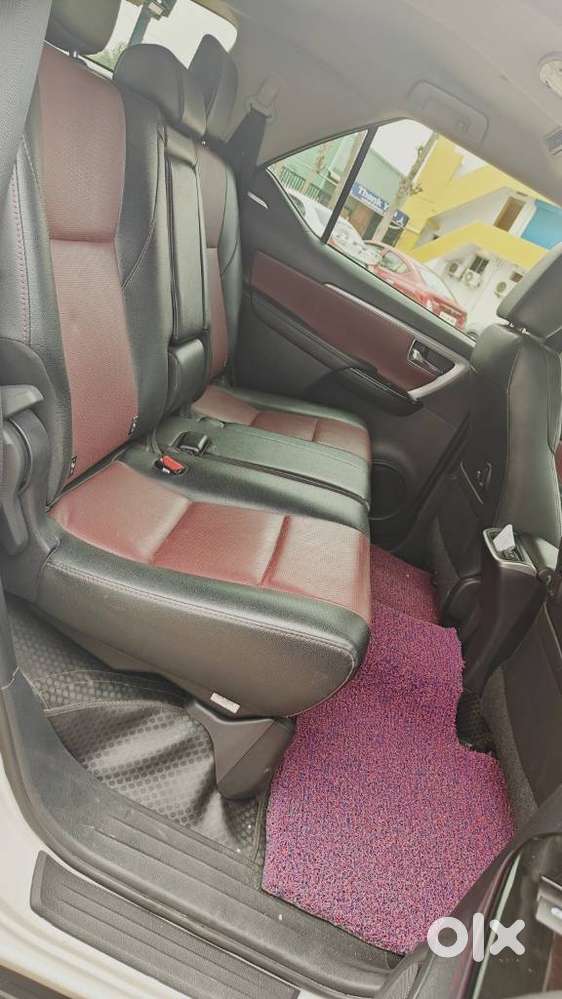 Toyota Fortuner Legender 4x2 At 2.8, 2024, Diesel