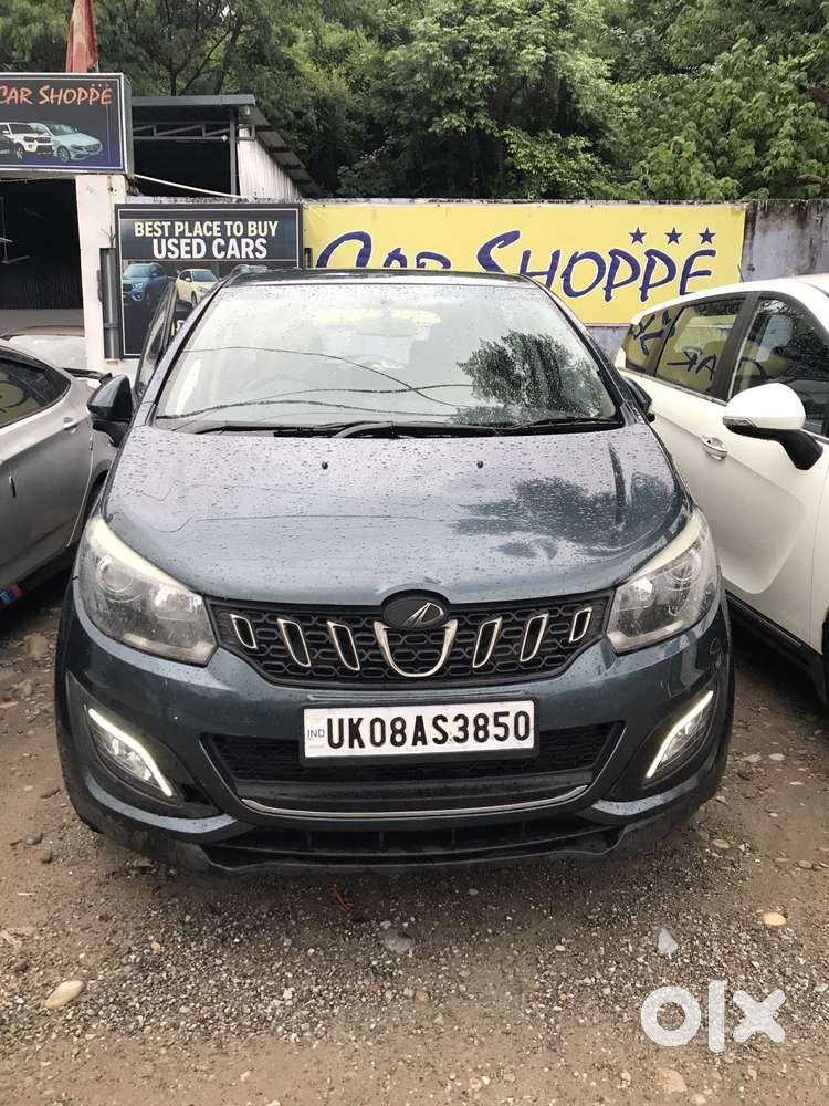 Mahindra Marazzo M8, 2018, Diesel