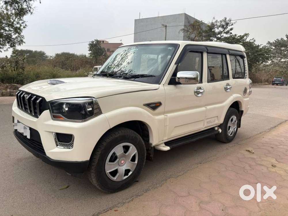 Mahindra Bolero Power Plus