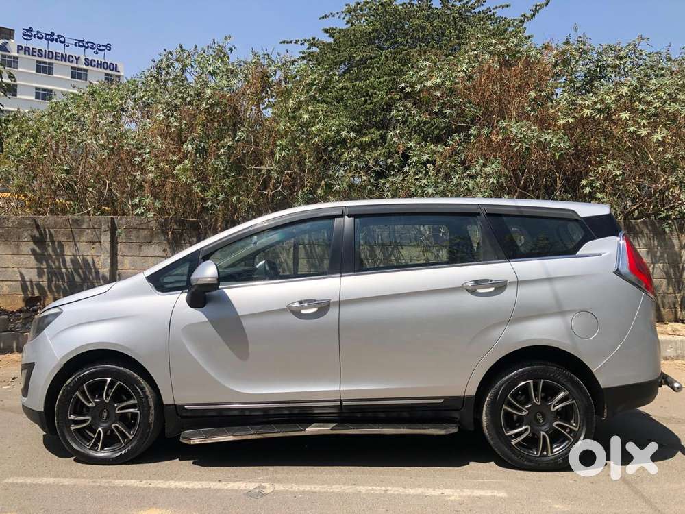 Mahindra Marazzo M8, 2019, Diesel