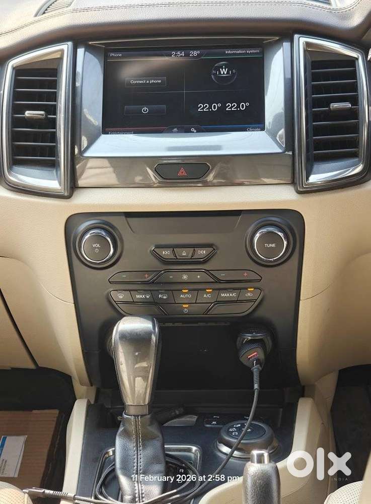 Ford Endeavour 3.2 Titanium At 4x4, 2016, Diesel