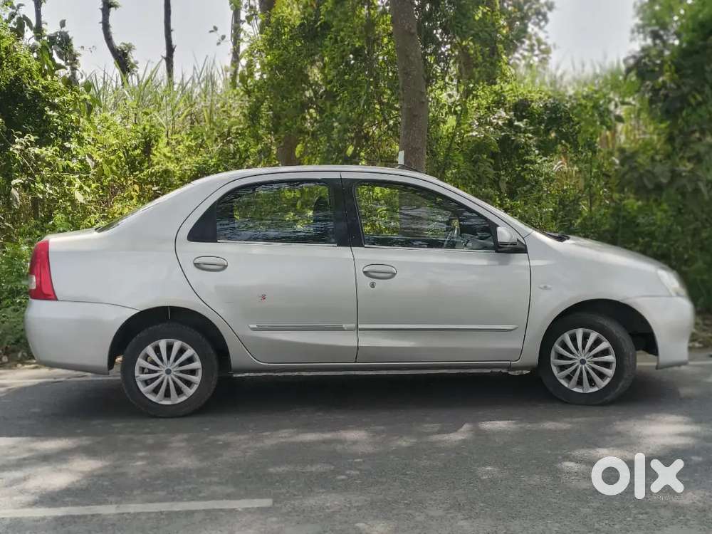 Toyota Etios 2012