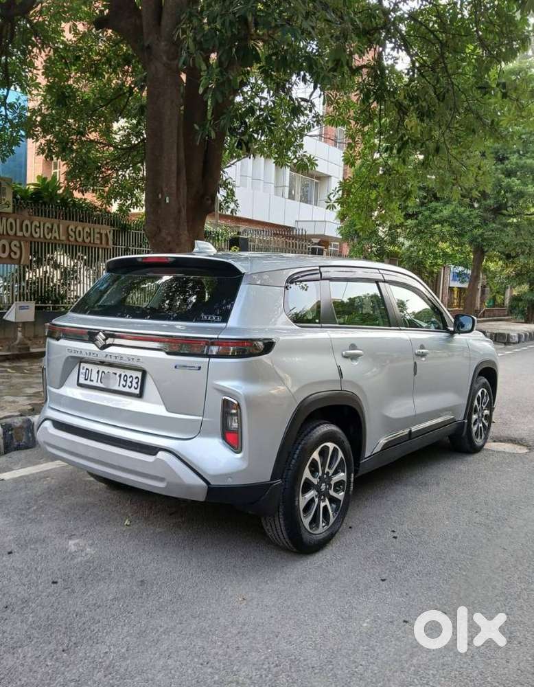 Maruti Suzuki Grand Vitara 1.5 Delta Smart Hybrid At, 2025, Petrol