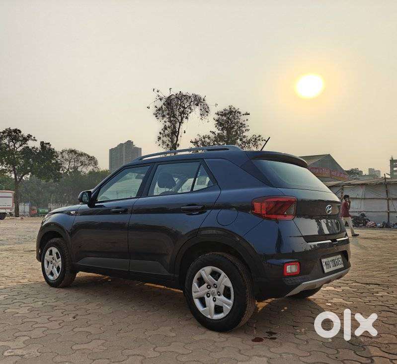 Hyundai Venue S Turbo, 2019, Petrol