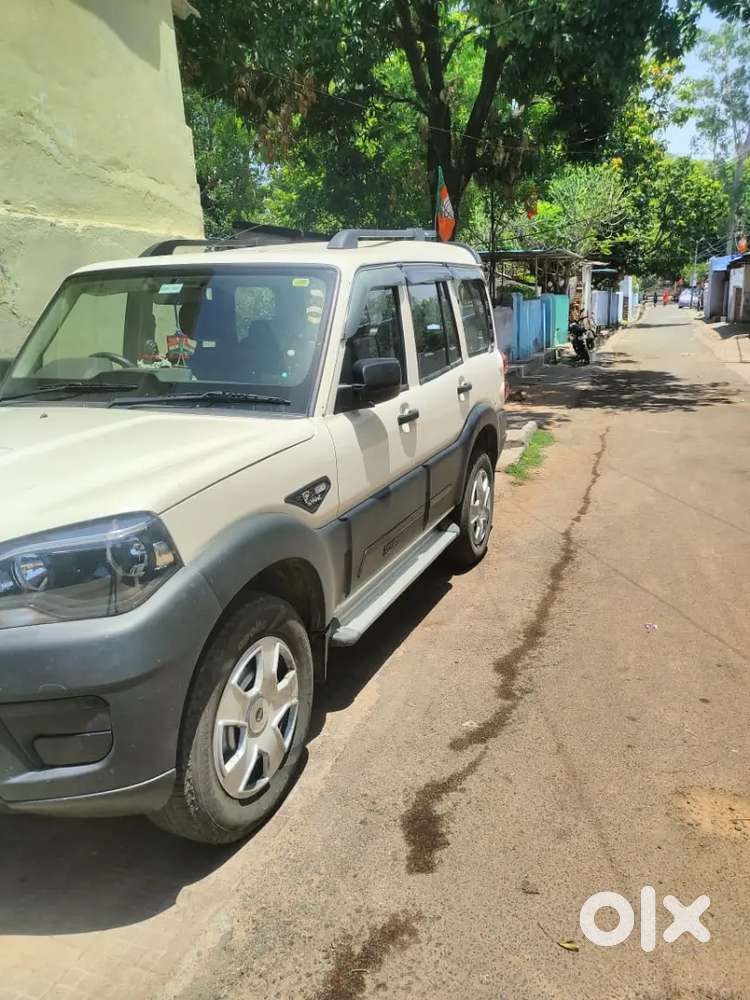 Mahindra Scorpio Classic 2022 Diesel 60000 Km Driven